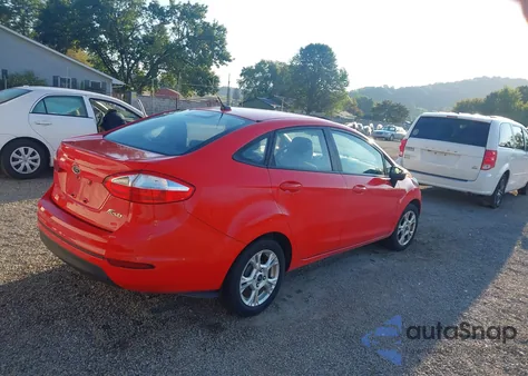 2014 Ford Fiesta Se z USA, uszkodzony, nr VIN 3FADP4BJ9EM117189